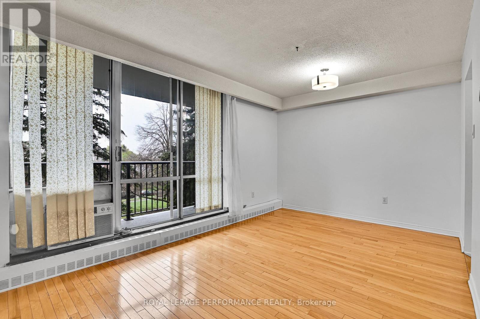 307 - 2400 Virginia Drive, Ottawa, Ontario  K1H 8L3 - Photo 15 - X13130184