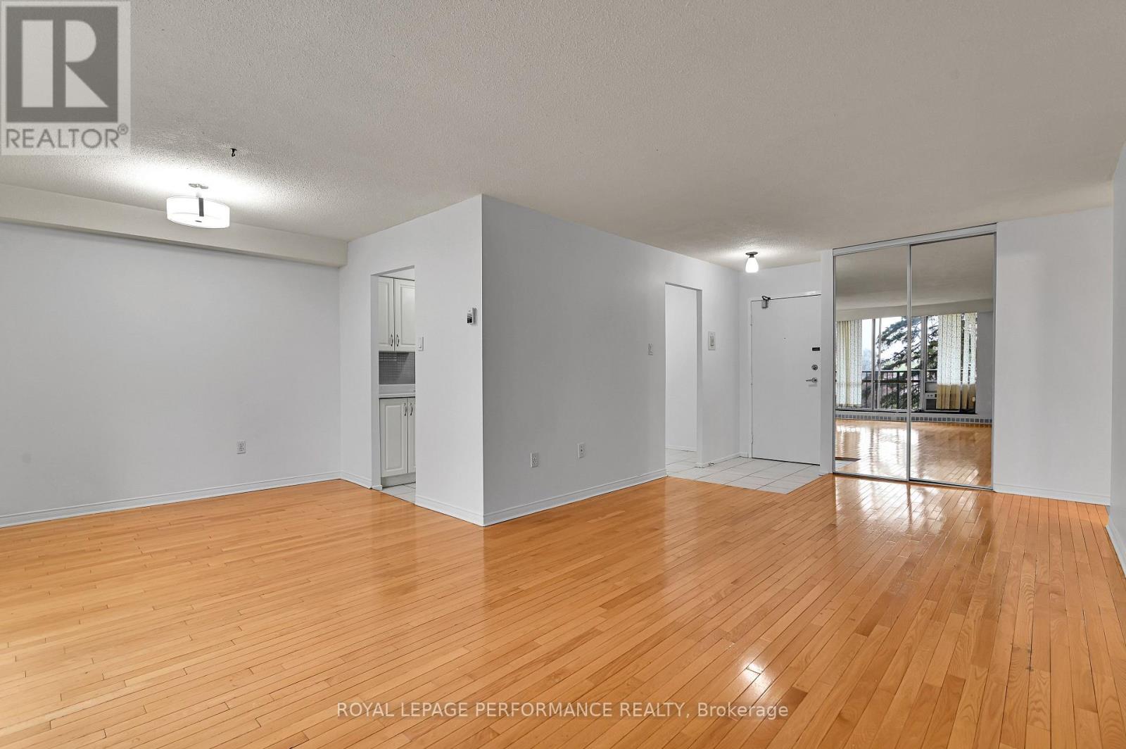 307 - 2400 Virginia Drive, Ottawa, Ontario  K1H 8L3 - Photo 13 - X13130184