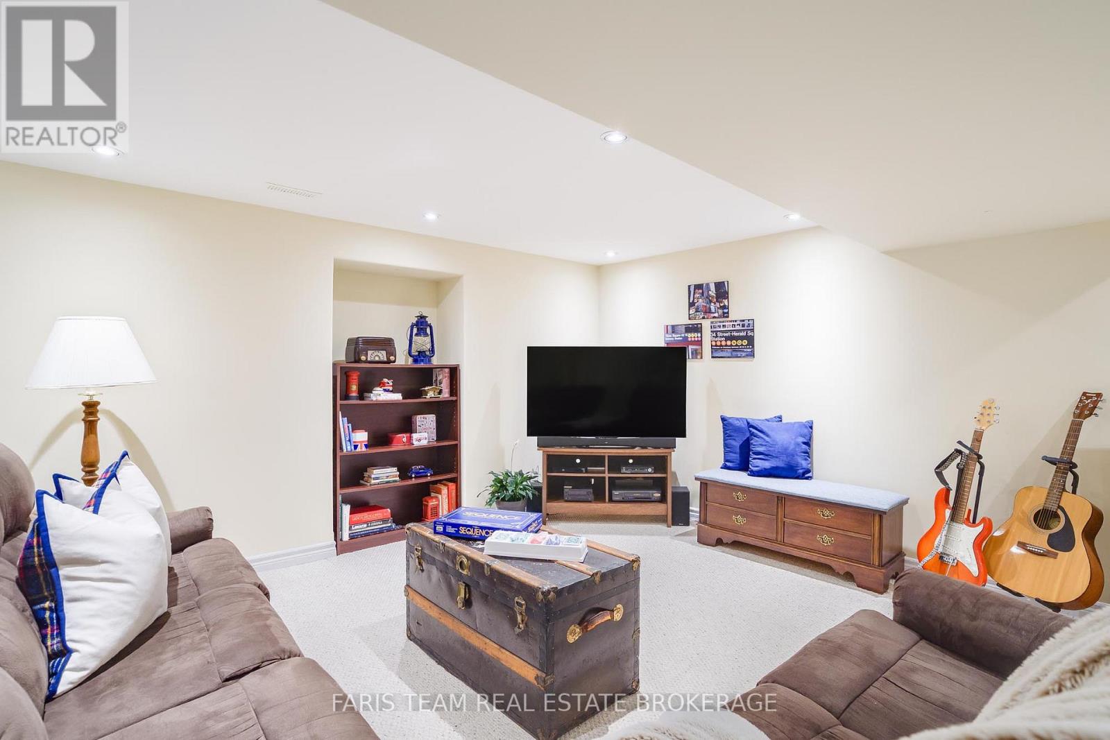 14 Bluewater Trail, Barrie (Bayshore), Ontario  L4N 0G8 - Photo 31 - S13141806