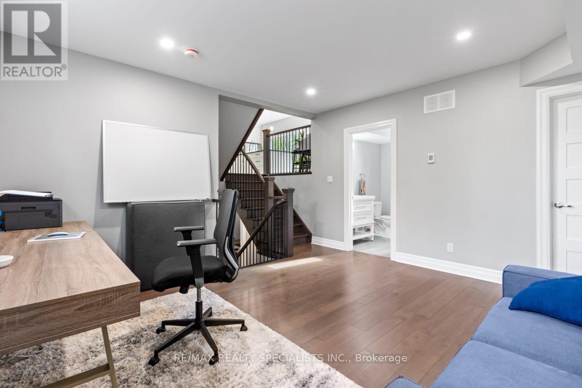 1076 7th Avenue, Hanover, Ontario N4N 2K1 - Photo 35 - X13112216