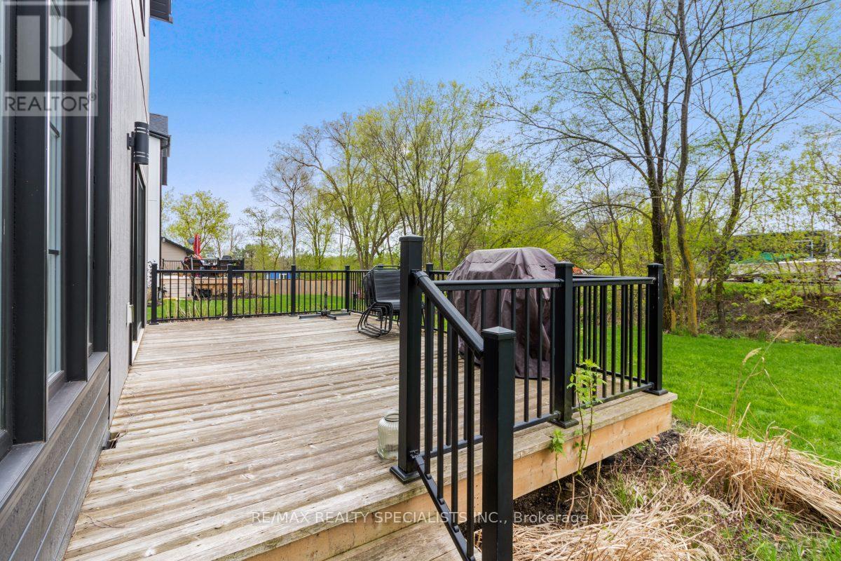 1076 7th Avenue, Hanover, Ontario N4N 2K1 - Photo 43 - X13112216