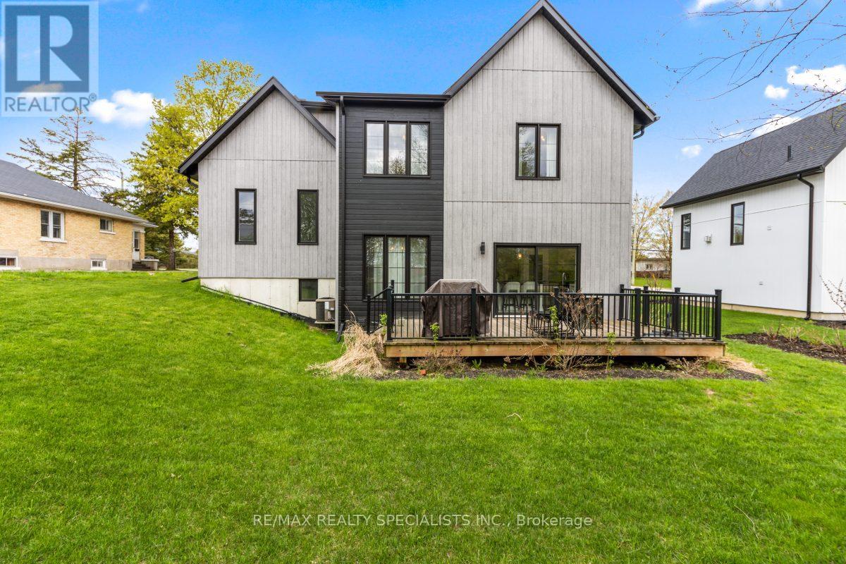 1076 7th Avenue, Hanover, Ontario N4N 2K1 - Photo 45 - X13112216
