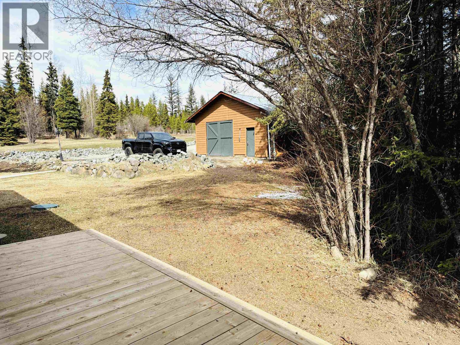 3350 Likely Road, 150 Mile House, British Columbia  V0K 2G0 - Photo 33 - R3092034