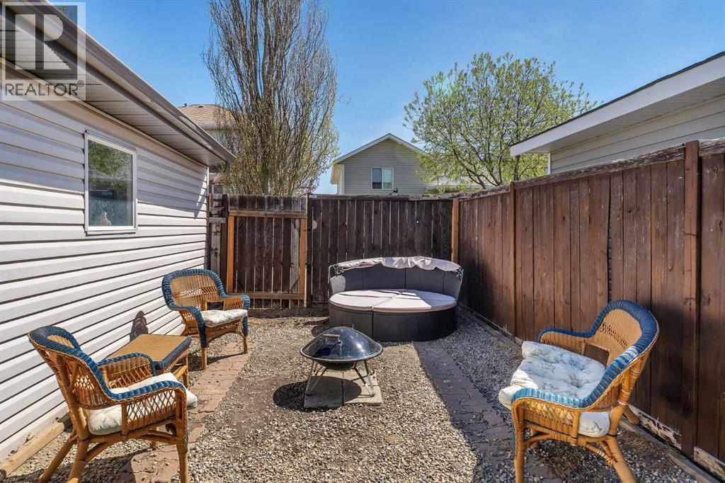 952 Silver Creek Drive NW, Airdrie, Alberta  T4B 2R6 - Photo 30 - A2309128