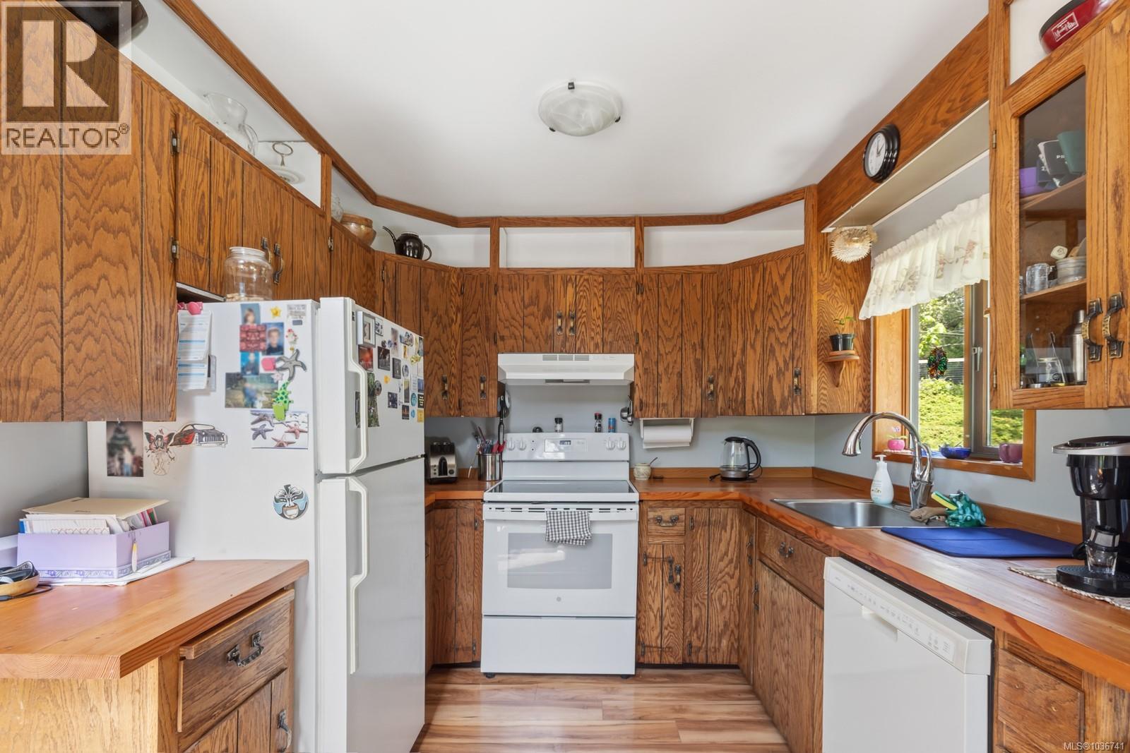5950 Heger Cres, Lake Cowichan, British Columbia  V0R 2G0 - Photo 16 - 1036741