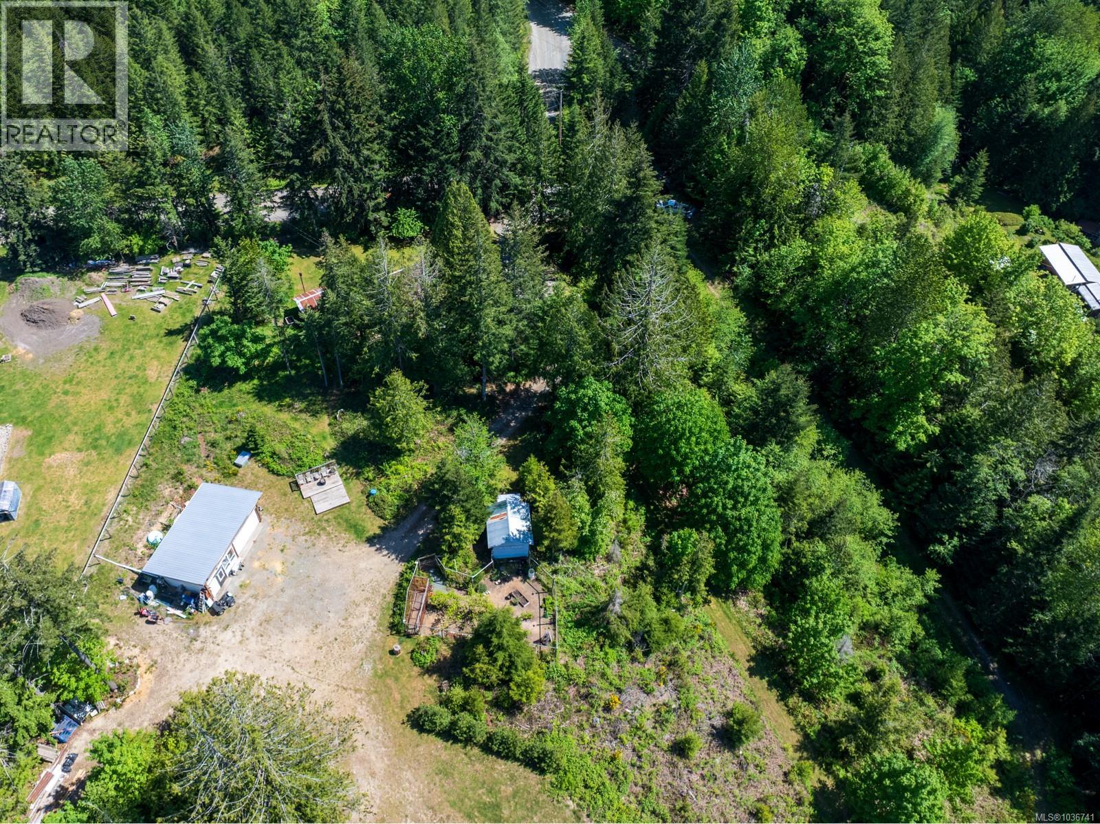 5950 Heger Cres, Lake Cowichan, British Columbia  V0R 2G0 - Photo 4 - 1036741