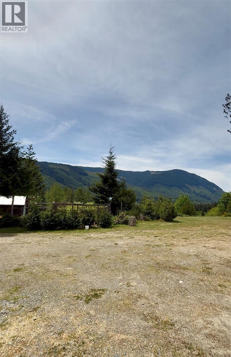 5950 Heger Cres, Lake Cowichan, British Columbia  V0R 2G0 - Photo 44 - 1036741