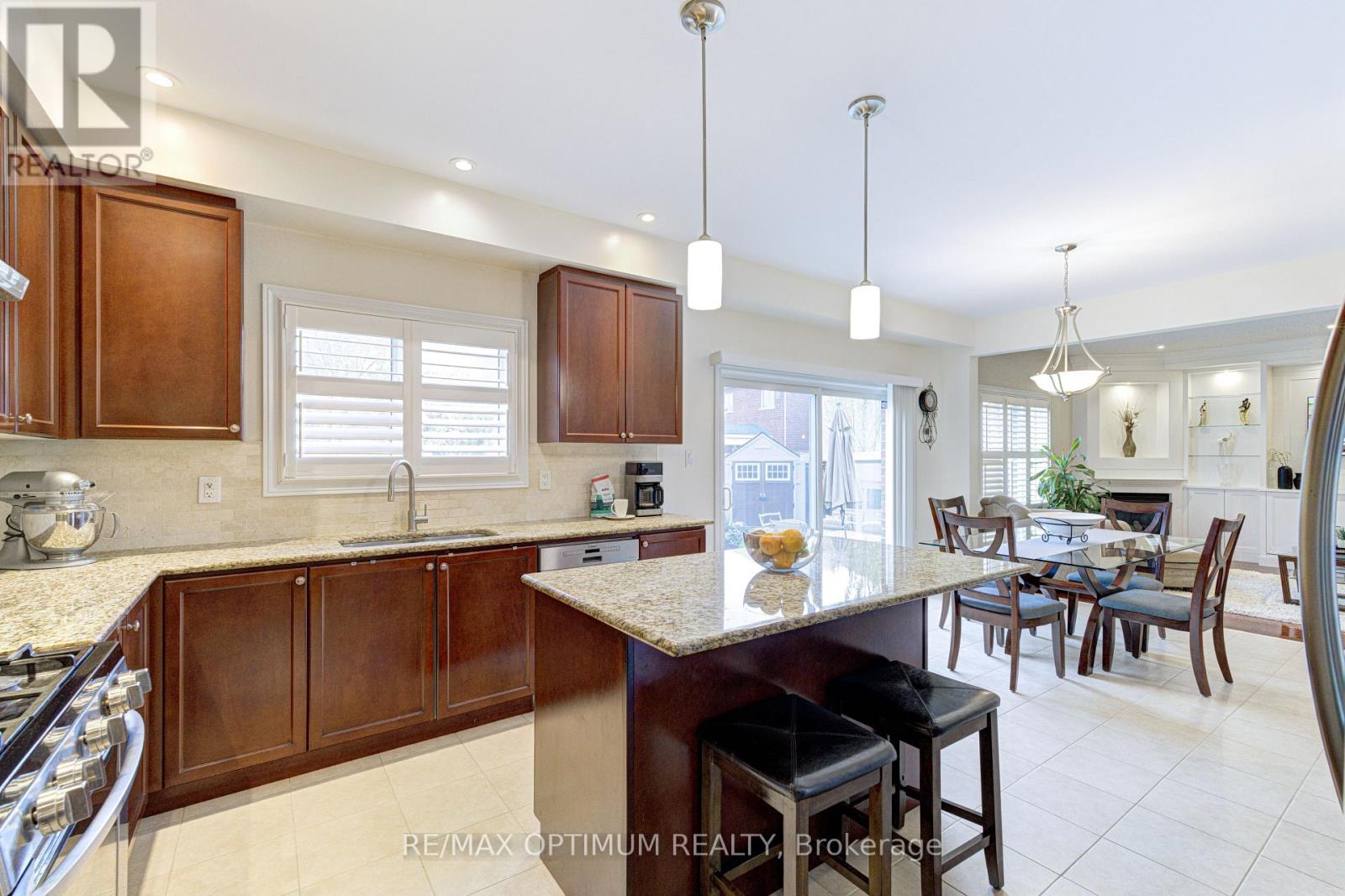 30 Sorbonne Drive, Brampton, Ontario  L6P 1Z3 - Photo 16 - W13141870