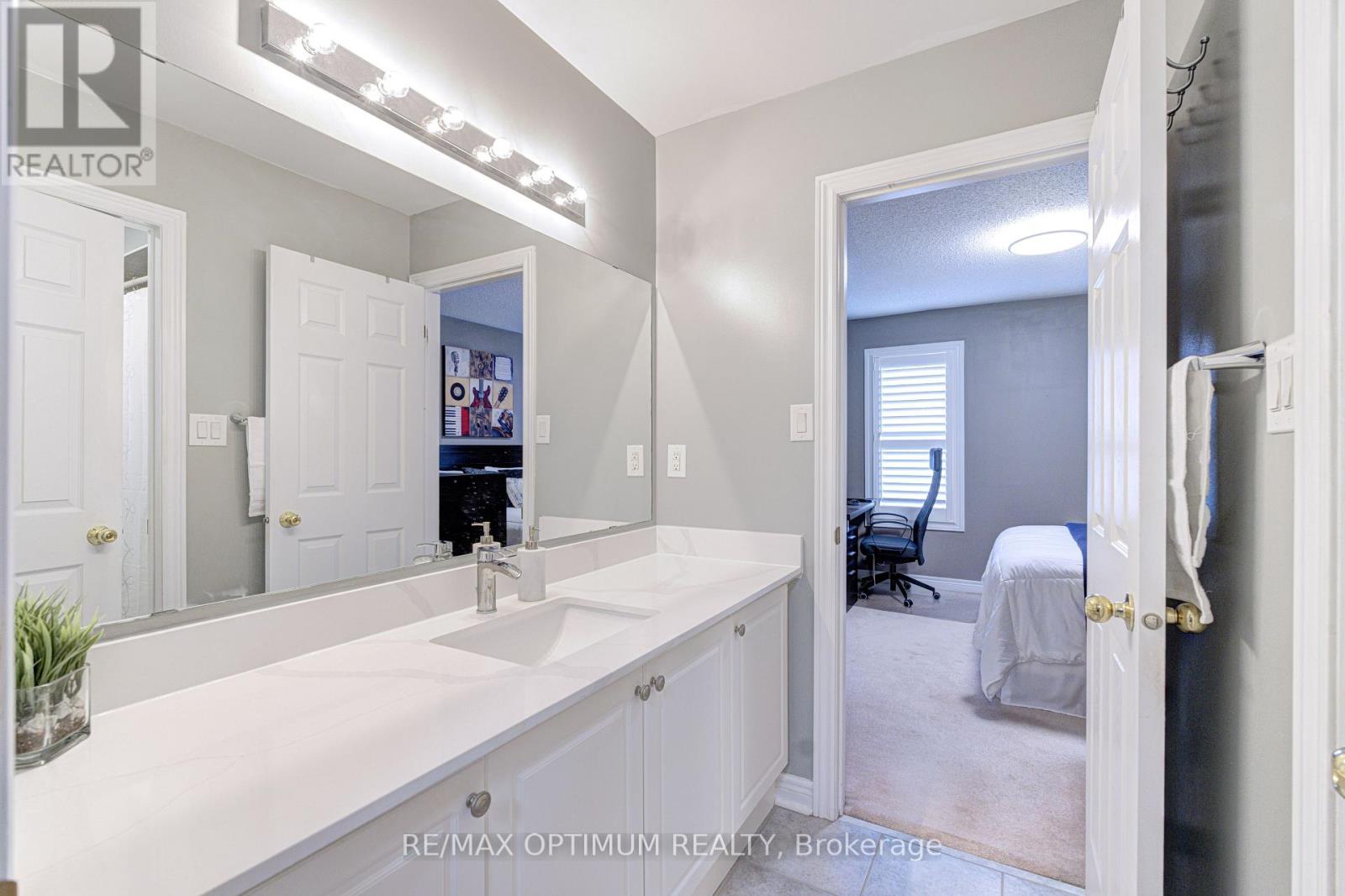 30 Sorbonne Drive, Brampton, Ontario  L6P 1Z3 - Photo 35 - W13141870