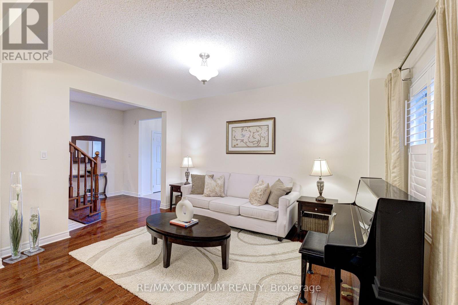 30 Sorbonne Drive, Brampton, Ontario  L6P 1Z3 - Photo 7 - W13141870
