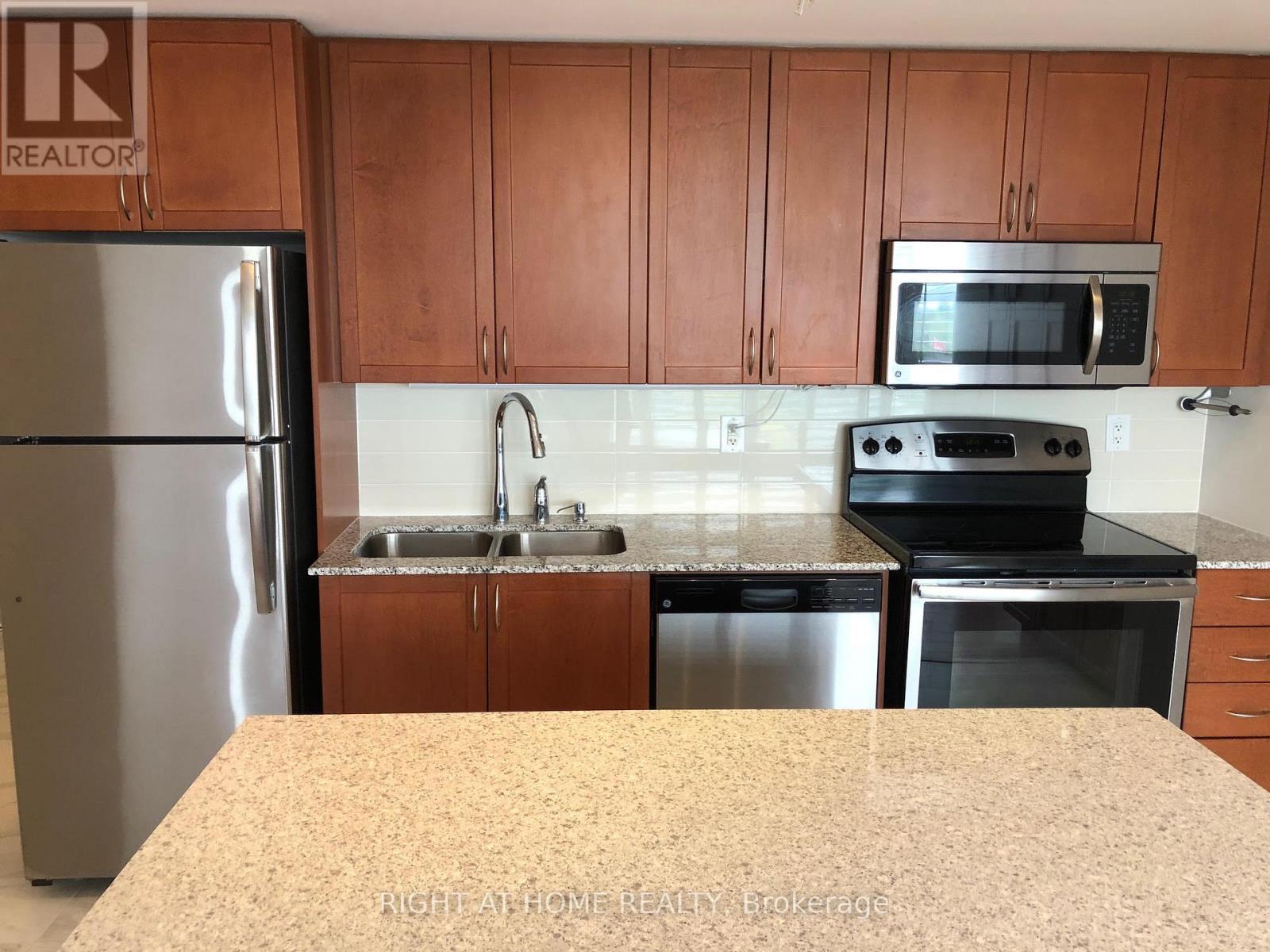 645 - 830 Lawrence Avenue W, Toronto, Ontario  M6A 0B6 - Photo 10 - W13141890