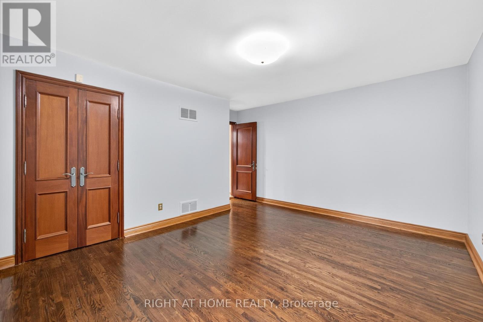 20 Pine Ridge Lane, Brampton, Ontario  L6W 1G6 - Photo 24 - W13141910