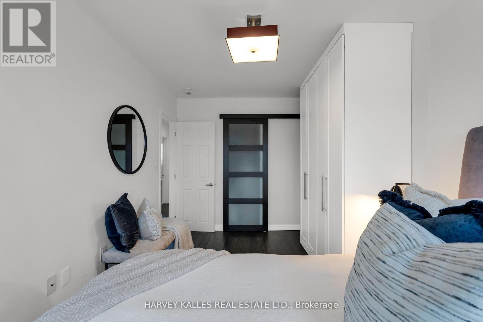 326 Glenholme Avenue, Toronto, Ontario  M6E 3E3 - Photo 20 - C13126444