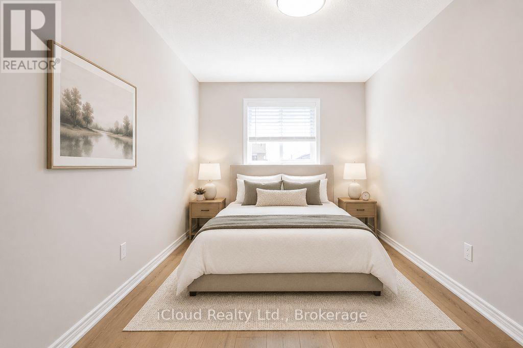 3956 Manatee Way, Mississauga, Ontario  L5M 6P5 - Photo 19 - W12921822