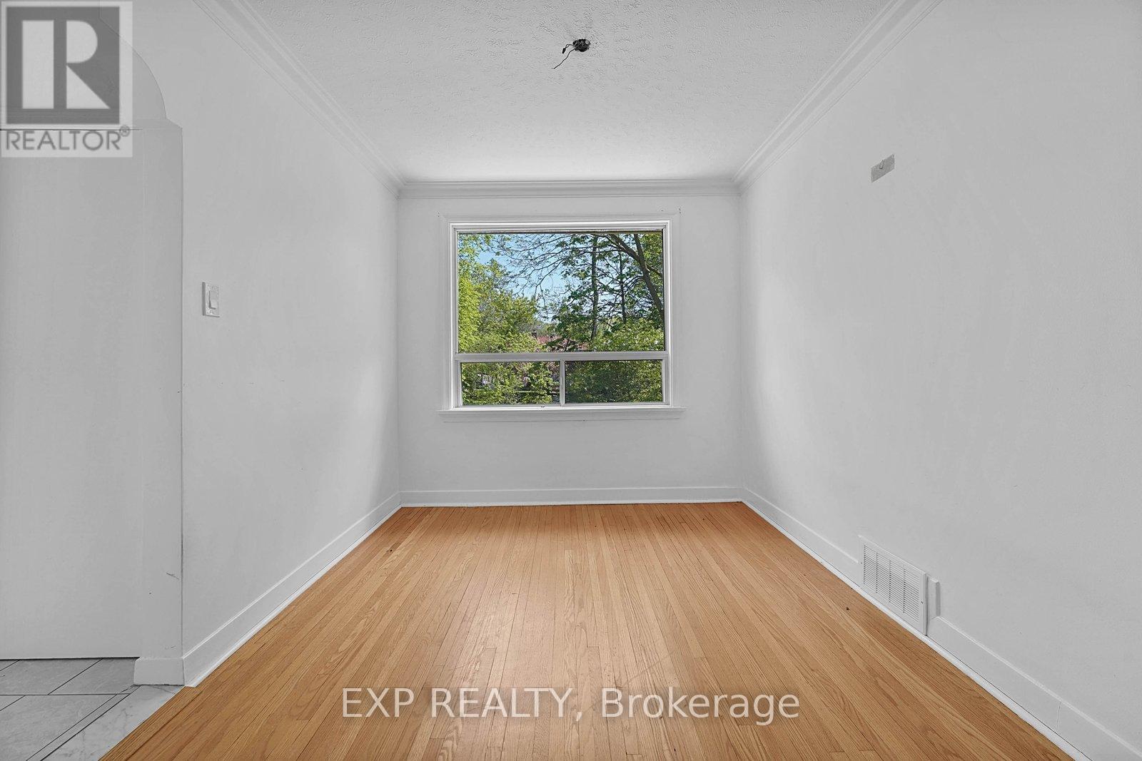 142 Thompson Avenue, Toronto, Ontario  M8Z 3V2 - Photo 15 - W13064606