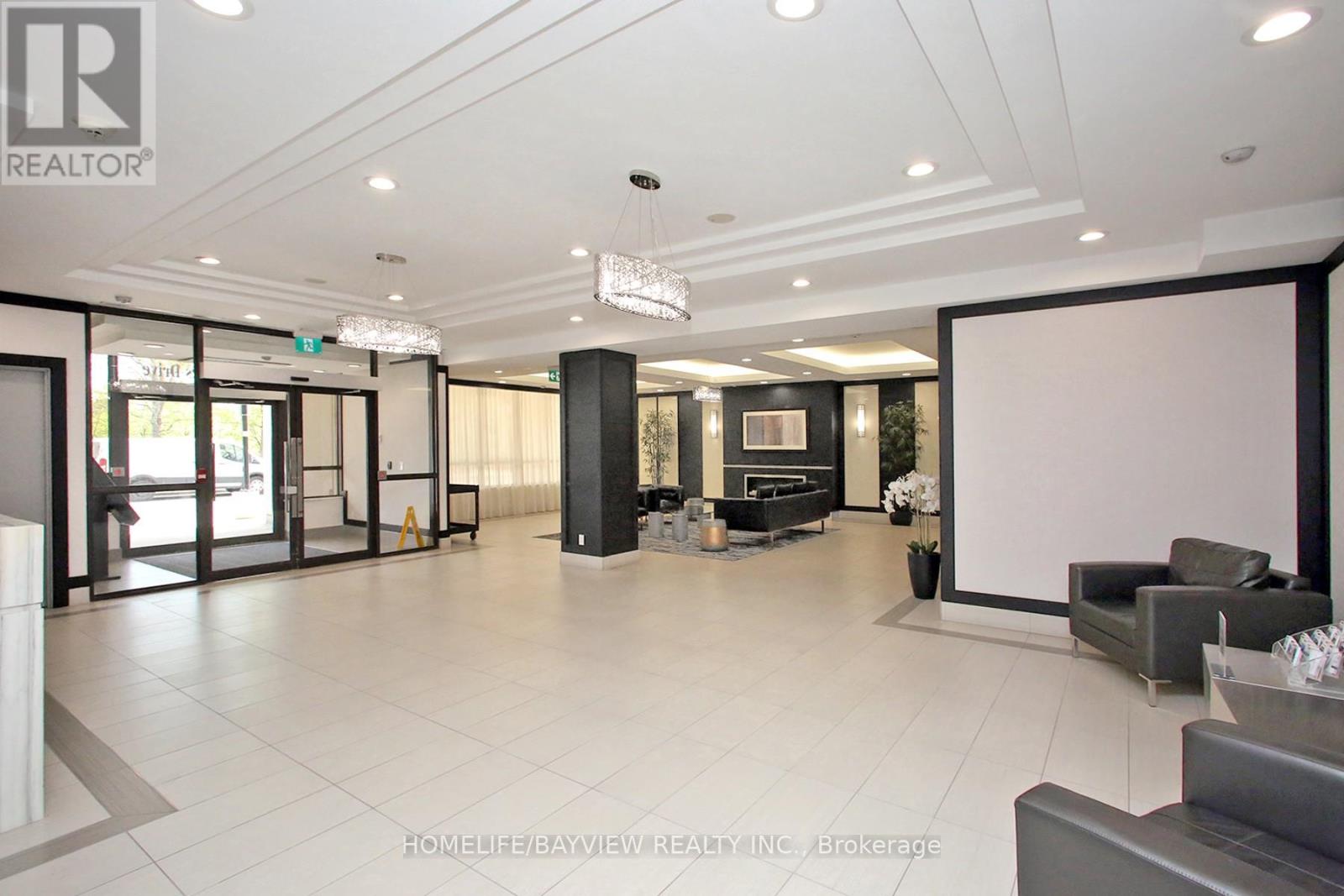 601 - 55 De Boers Drive, Toronto, Ontario  M3J 0G5 - Photo 4 - W13013088