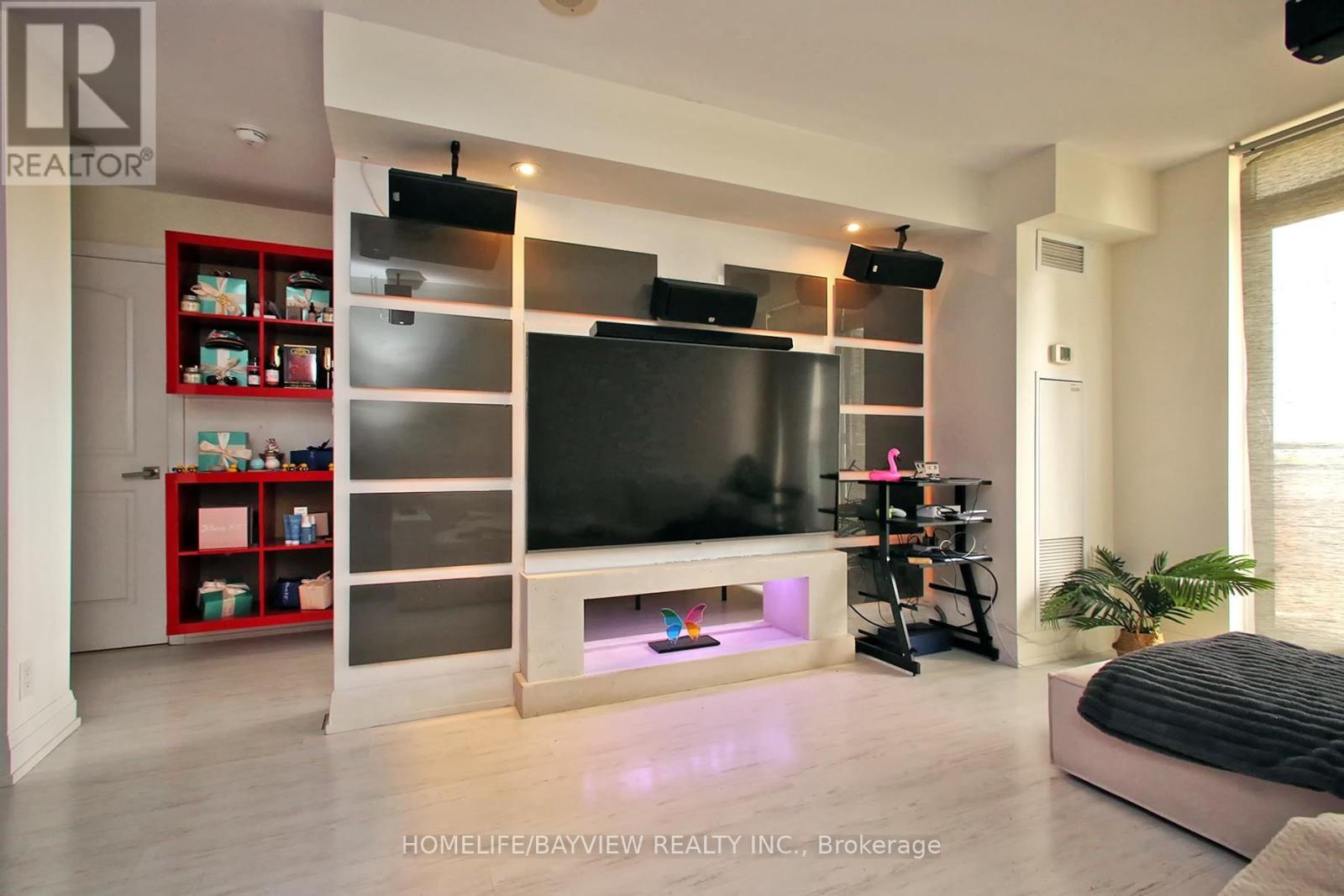601 - 55 De Boers Drive, Toronto, Ontario  M3J 0G5 - Photo 8 - W13013088