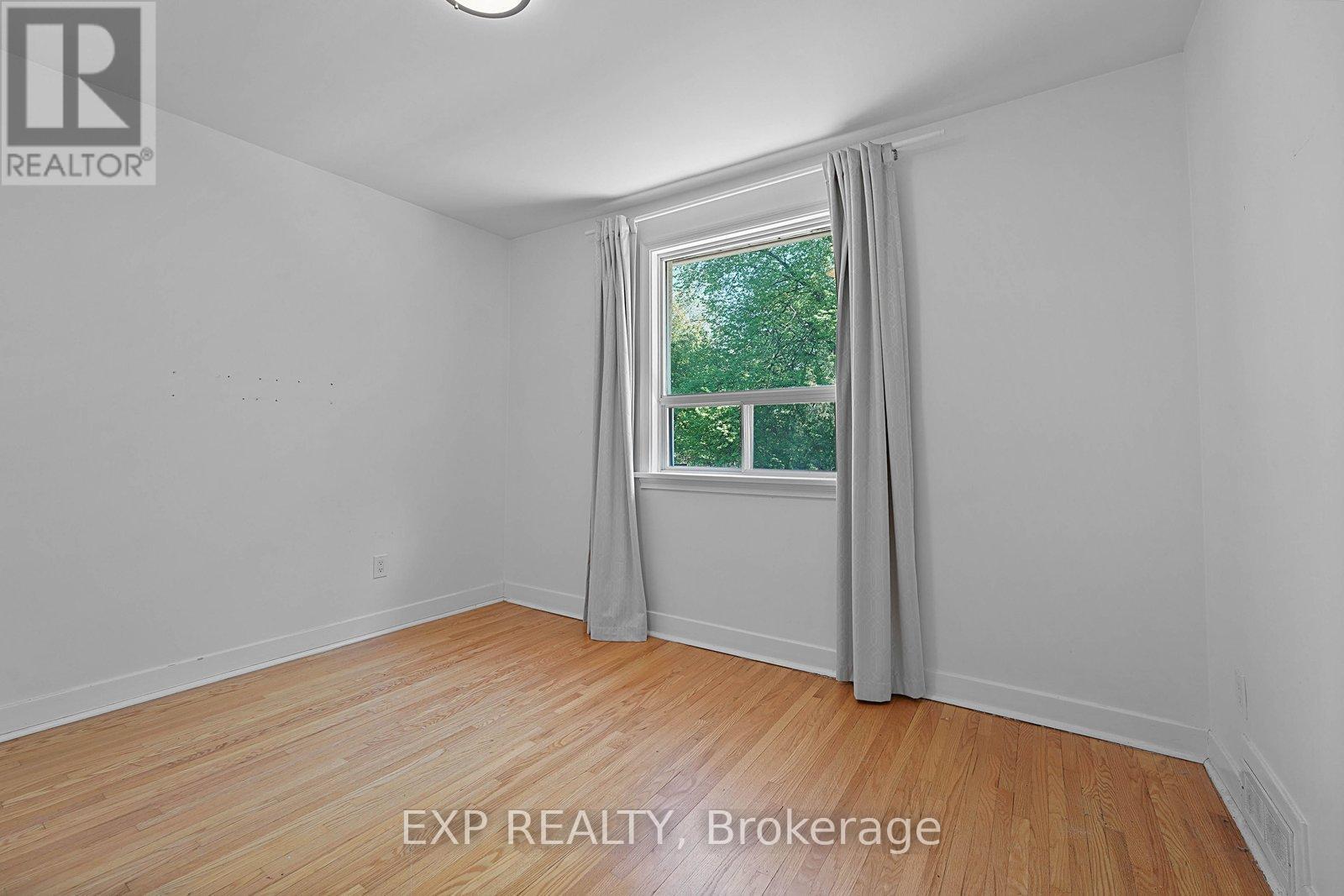 142 Thompson Avenue, Toronto, Ontario  M8Z 3V2 - Photo 24 - W13064606