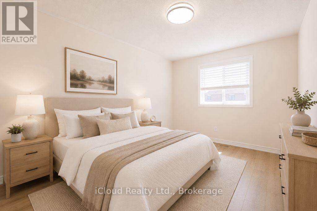 3956 Manatee Way, Mississauga, Ontario  L5M 6P5 - Photo 21 - W12921822