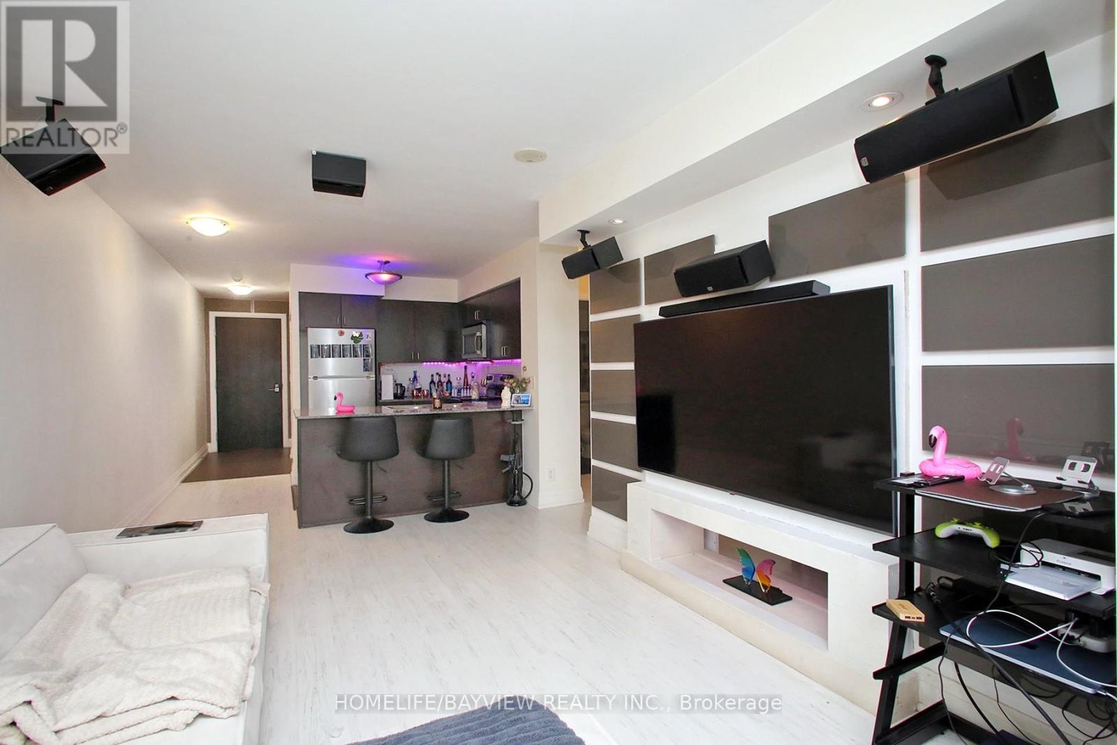 601 - 55 De Boers Drive, Toronto, Ontario  M3J 0G5 - Photo 6 - W13013088