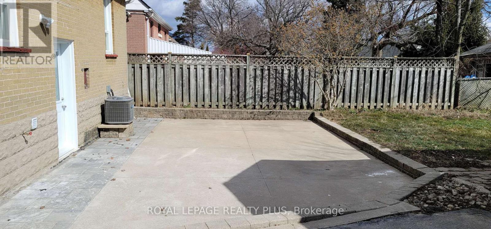 Lower - 193 East 12 Street, Hamilton, Ontario  L9A 3X5 - Photo 11 - X13084236