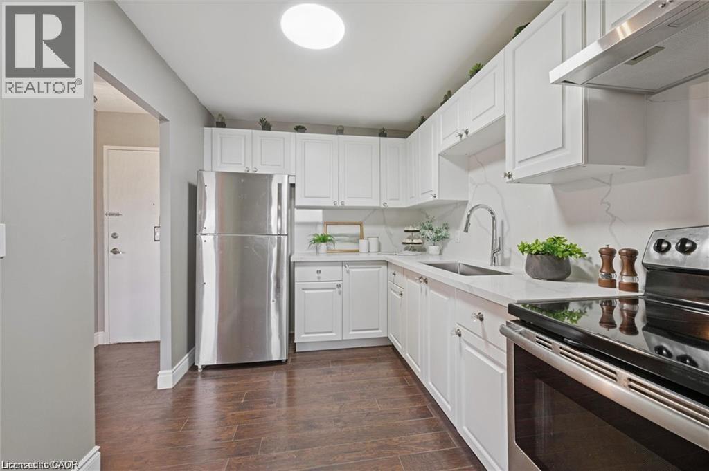 1100 Courtland Avenue E Unit# 710, Kitchener, Ontario  N2C 2H9 - Photo 13 - 40831090