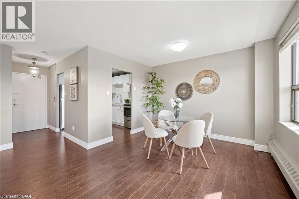 1100 Courtland Avenue E Unit# 710, Kitchener, Ontario  N2C 2H9 - Photo 14 - 40831090