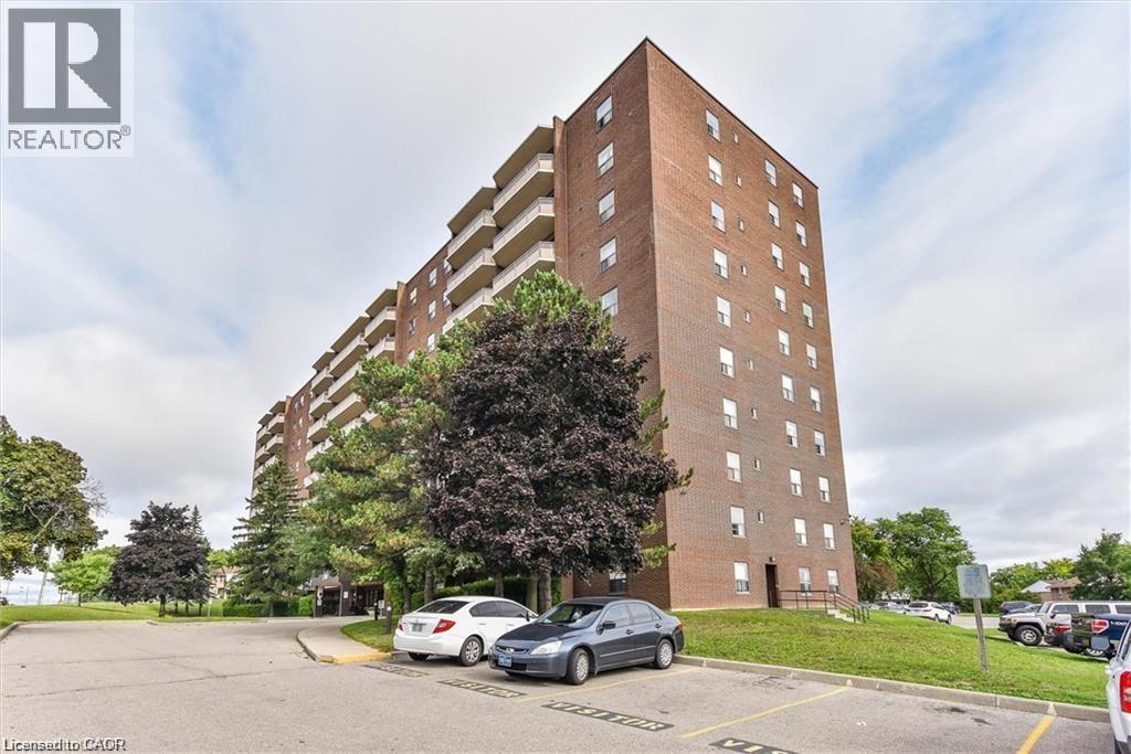 1100 Courtland Avenue E Unit# 710, Kitchener, Ontario  N2C 2H9 - Photo 2 - 40831090