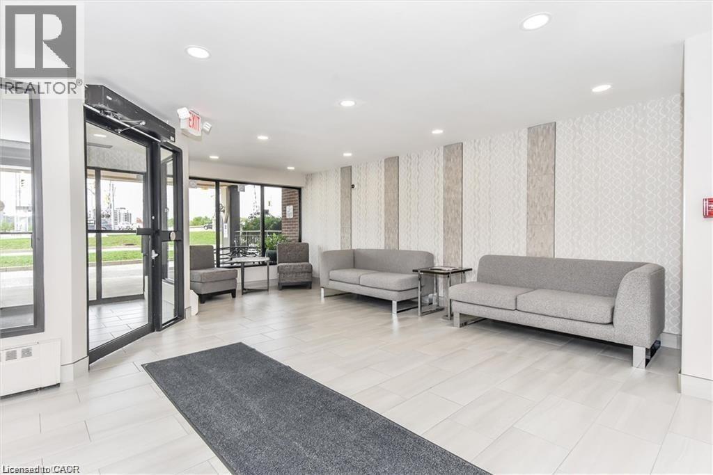1100 Courtland Avenue E Unit# 710, Kitchener, Ontario  N2C 2H9 - Photo 6 - 40831090