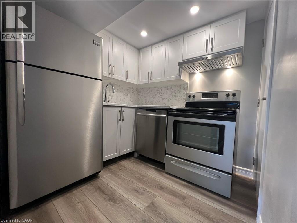 272 The Westway Unit# 2, Toronto, Ontario  M9R 1G2 - Photo 7 - 40830812