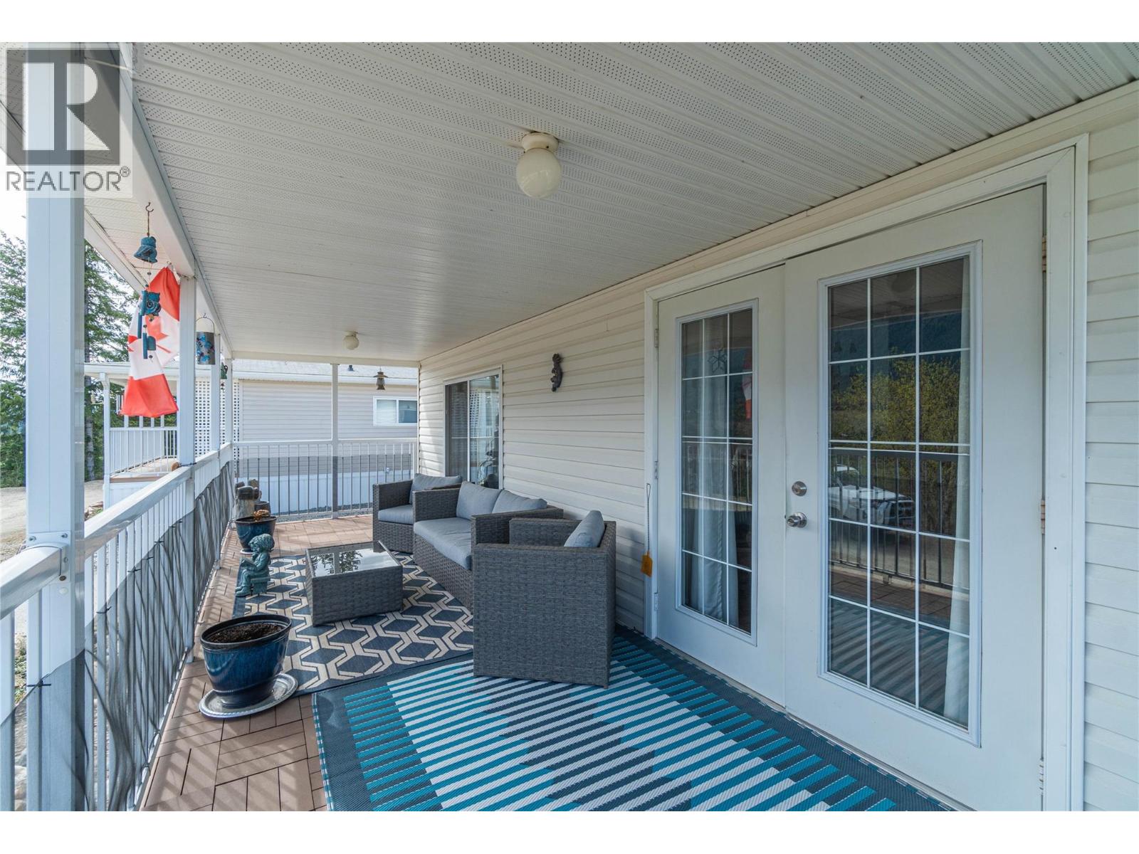 1885 Tappen Notch Hill Road Unit# 2, Tappen, British Columbia  V0E 2X0 - Photo 18 - 10383895