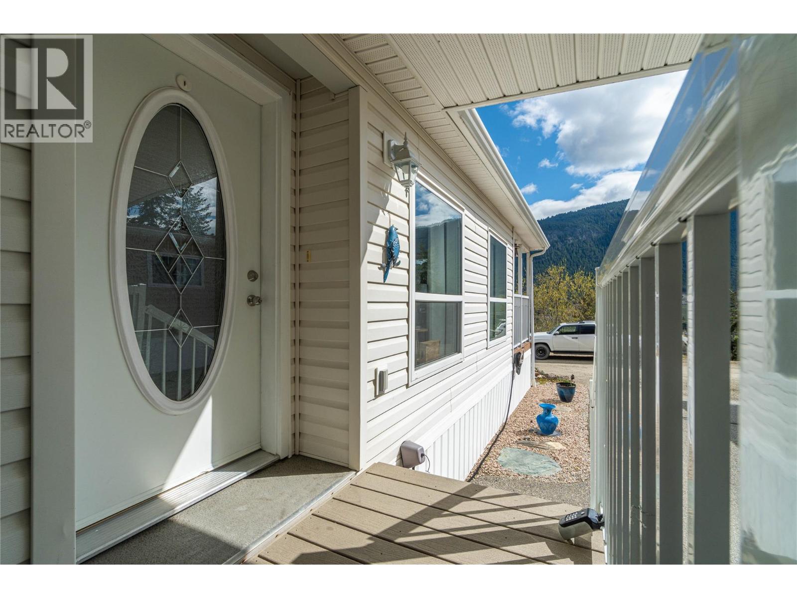 1885 Tappen Notch Hill Road Unit# 2, Tappen, British Columbia  V0E 2X0 - Photo 20 - 10383895