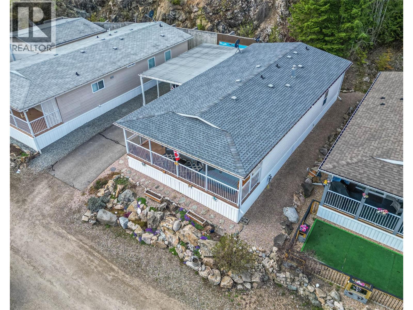 1885 Tappen Notch Hill Road Unit# 2, Tappen, British Columbia  V0E 2X0 - Photo 28 - 10383895