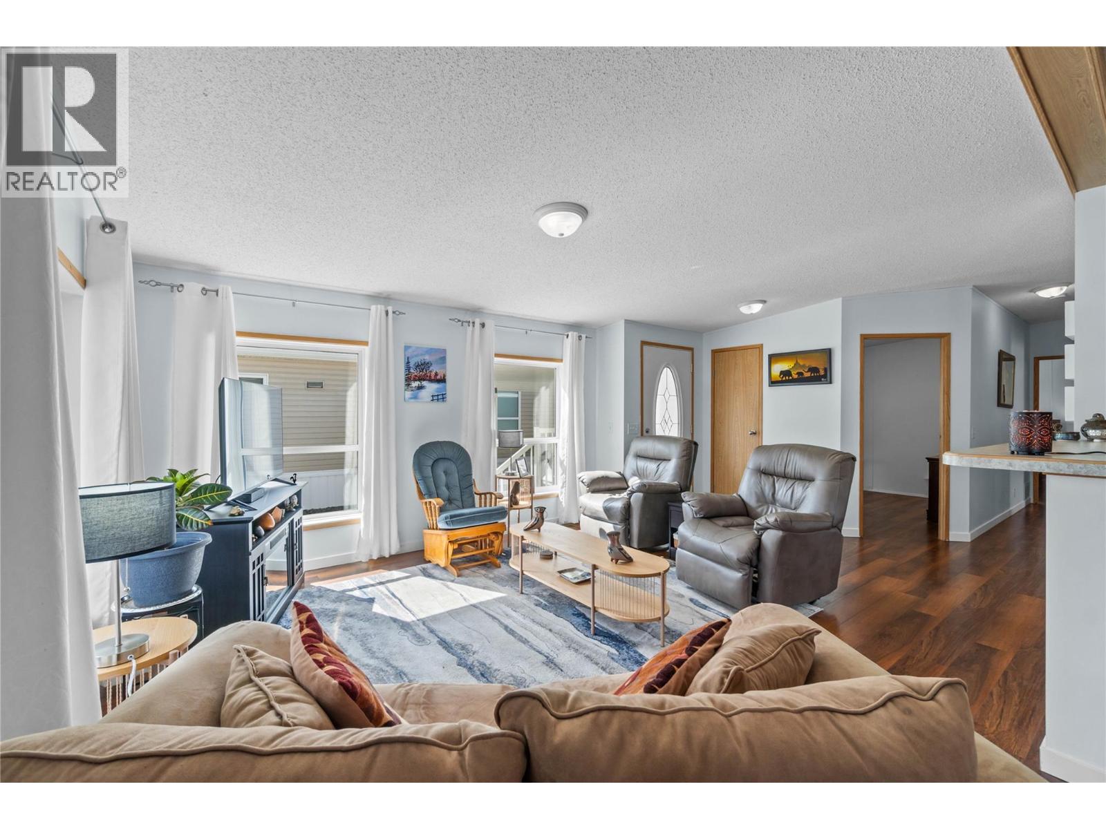 1885 Tappen Notch Hill Road Unit# 2, Tappen, British Columbia  V0E 2X0 - Photo 7 - 10383895