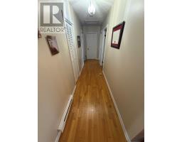 24 Kinsmen Drive
