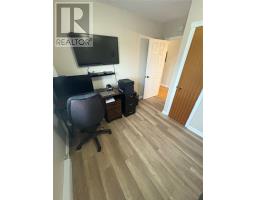 24 Kinsmen Drive
