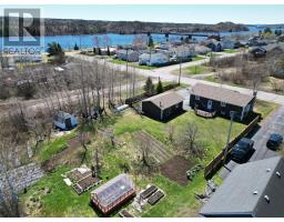 24 Kinsmen Drive