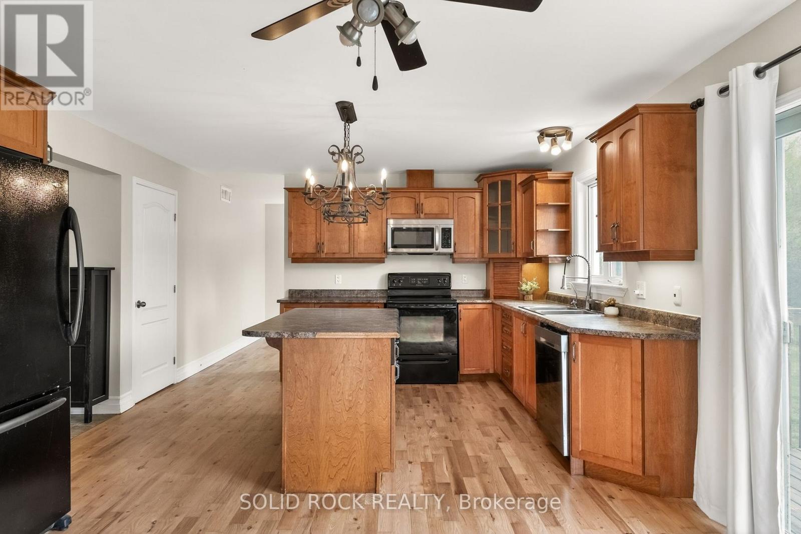 4230 Gordon Murdock Road, Ottawa, Ontario  K0A 2W0 - Photo 10 - X13141994