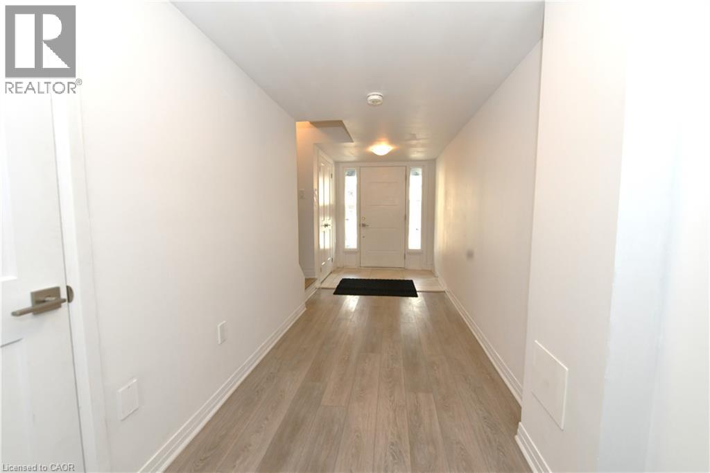 51 Sparrow Avenue Unit# 70, Cambridge, Ontario  N1T 0E5 - Photo 2 - 40813918