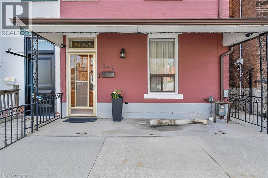 142 Ray Street N, Hamilton, Ontario  L8R 2Y2 - Photo 2 - 40822350