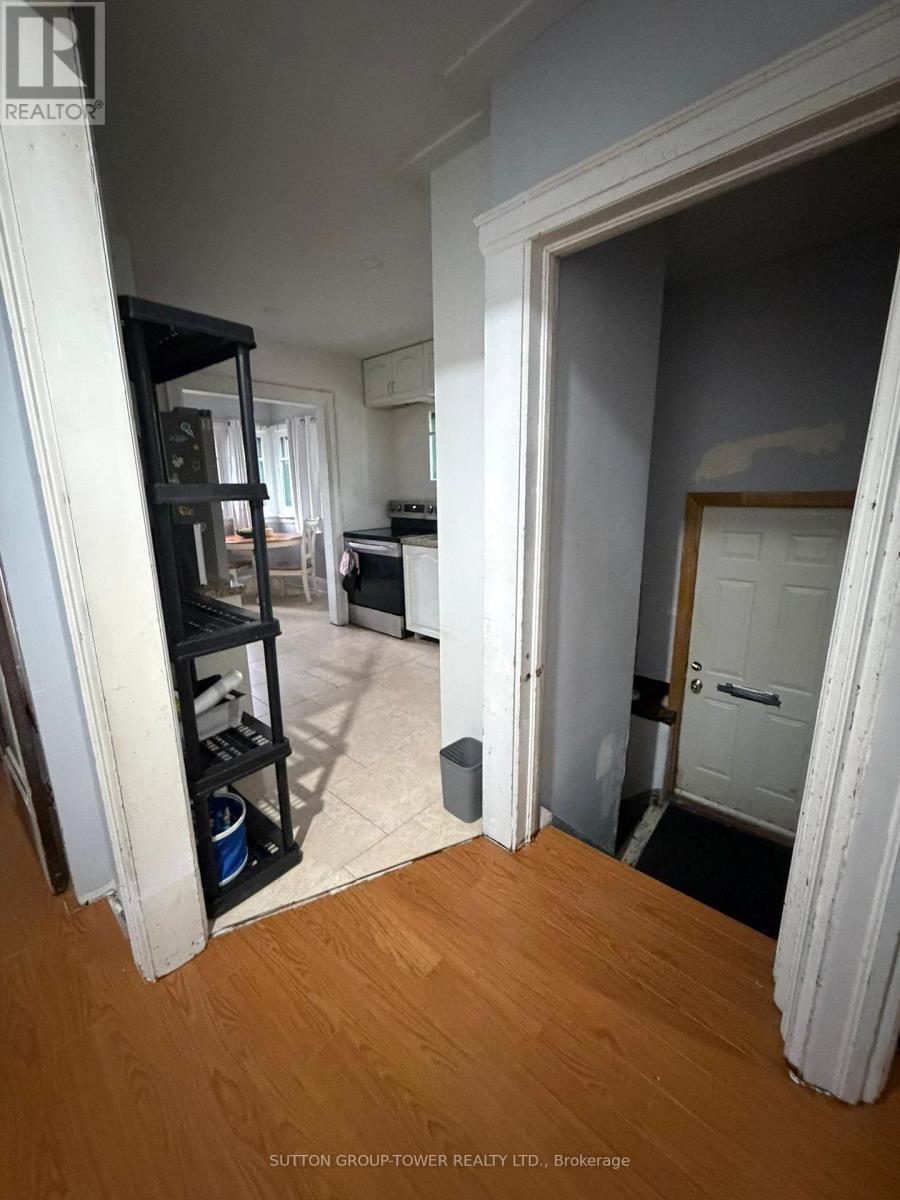 85 Maple Avenue, Barrie, Ontario  L4N 1S1 - Photo 12 - S12933326