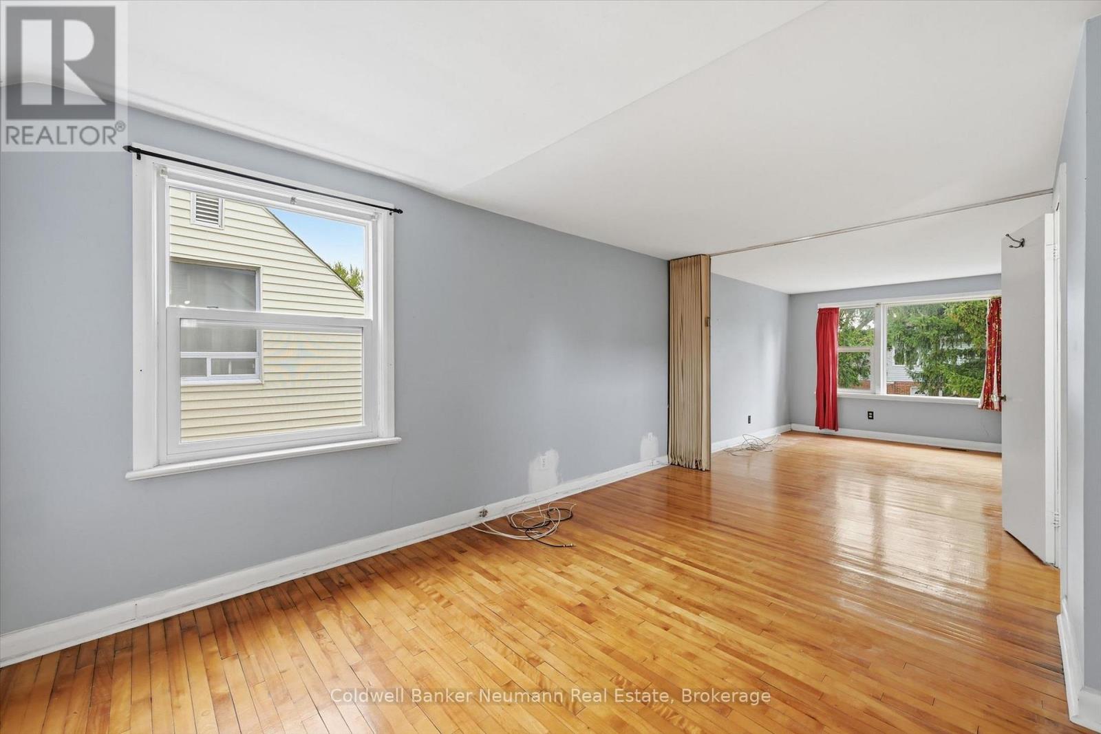 40 East 35th Street, Hamilton, Ontario  L8V 3X8 - Photo 20 - X13142054