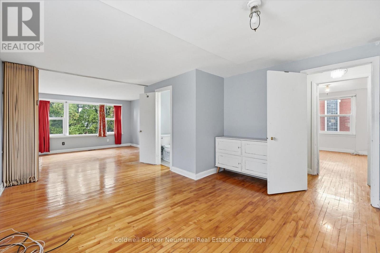 40 East 35th Street, Hamilton, Ontario  L8V 3X8 - Photo 21 - X13142054
