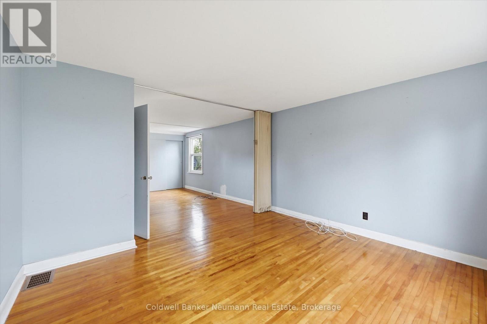 40 East 35th Street, Hamilton, Ontario  L8V 3X8 - Photo 24 - X13142054