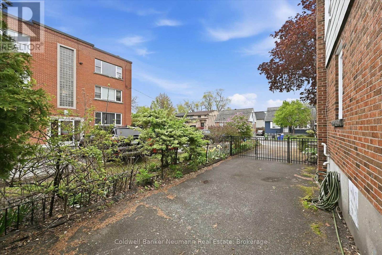 40 East 35th Street, Hamilton, Ontario  L8V 3X8 - Photo 28 - X13142054