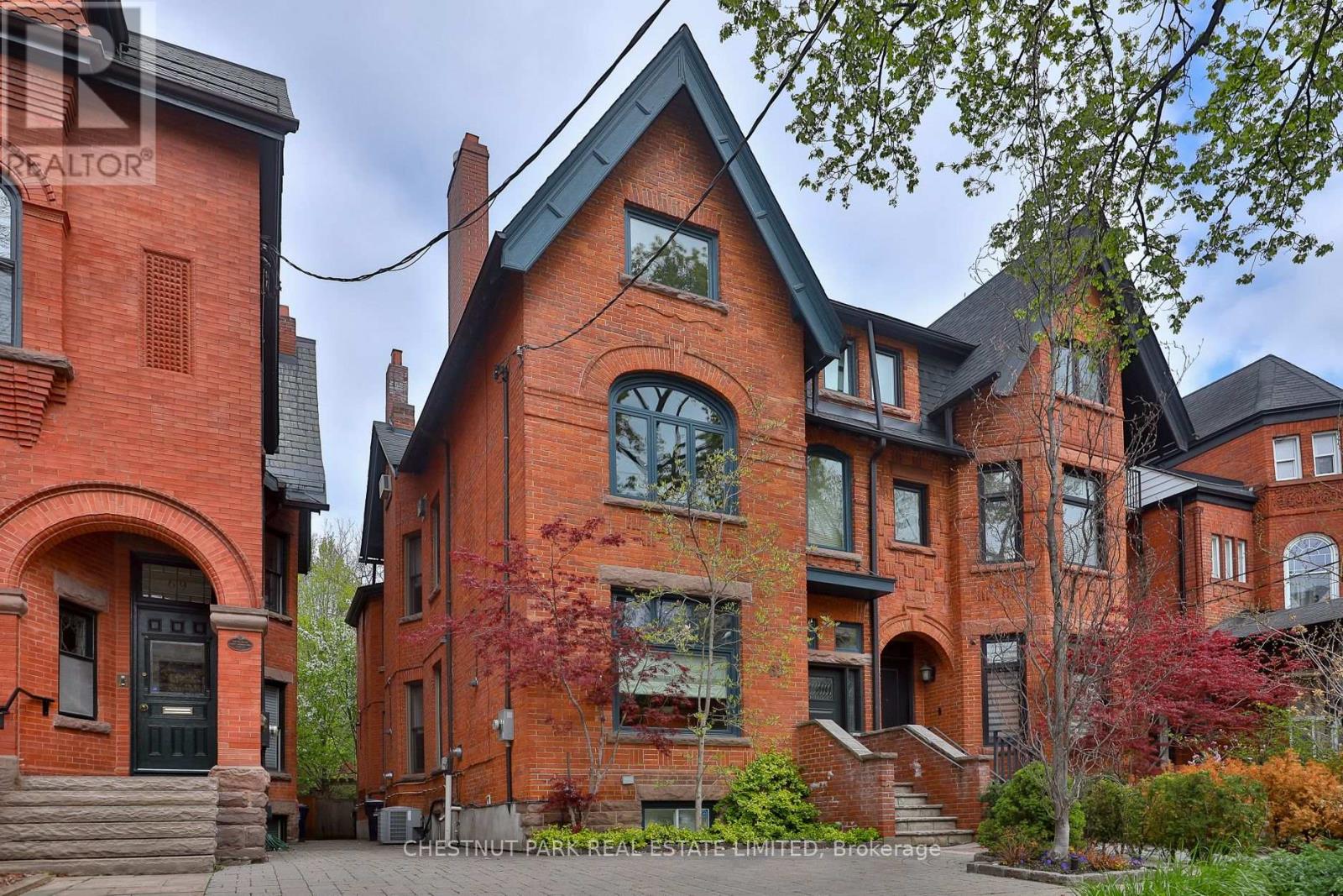 67 MADISON AVENUE, Toronto, Ontario