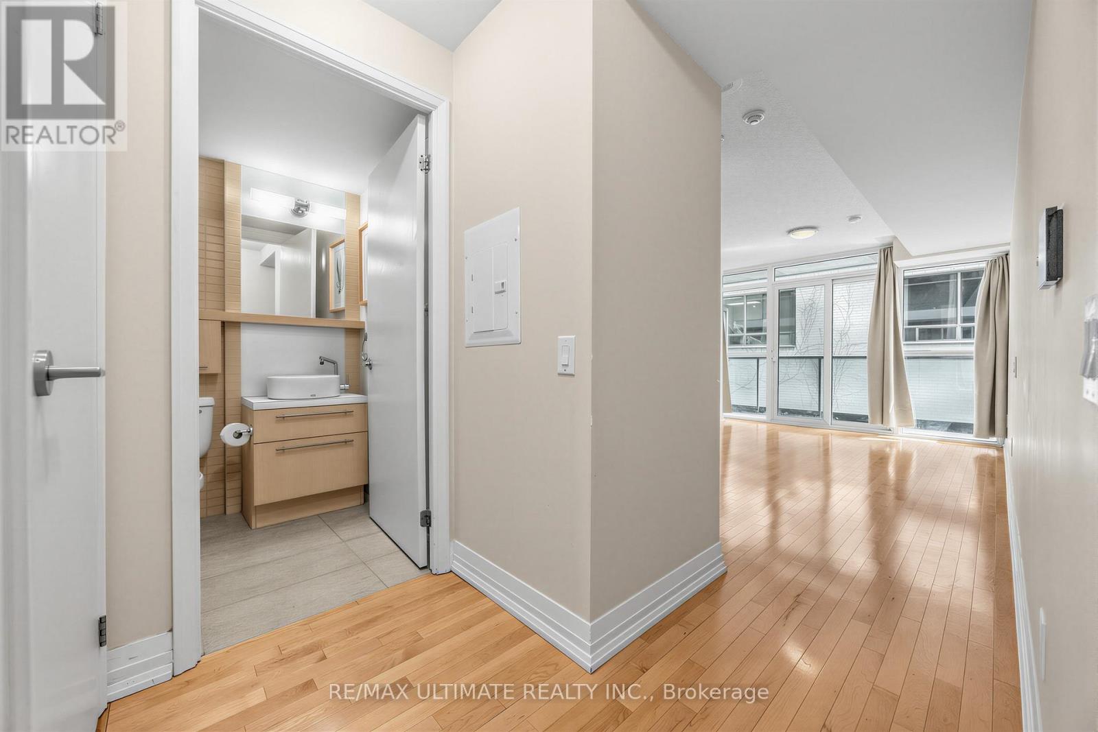 401 - 25 Carlton Street, Toronto, Ontario  M5B 1L4 - Photo 14 - C13142026