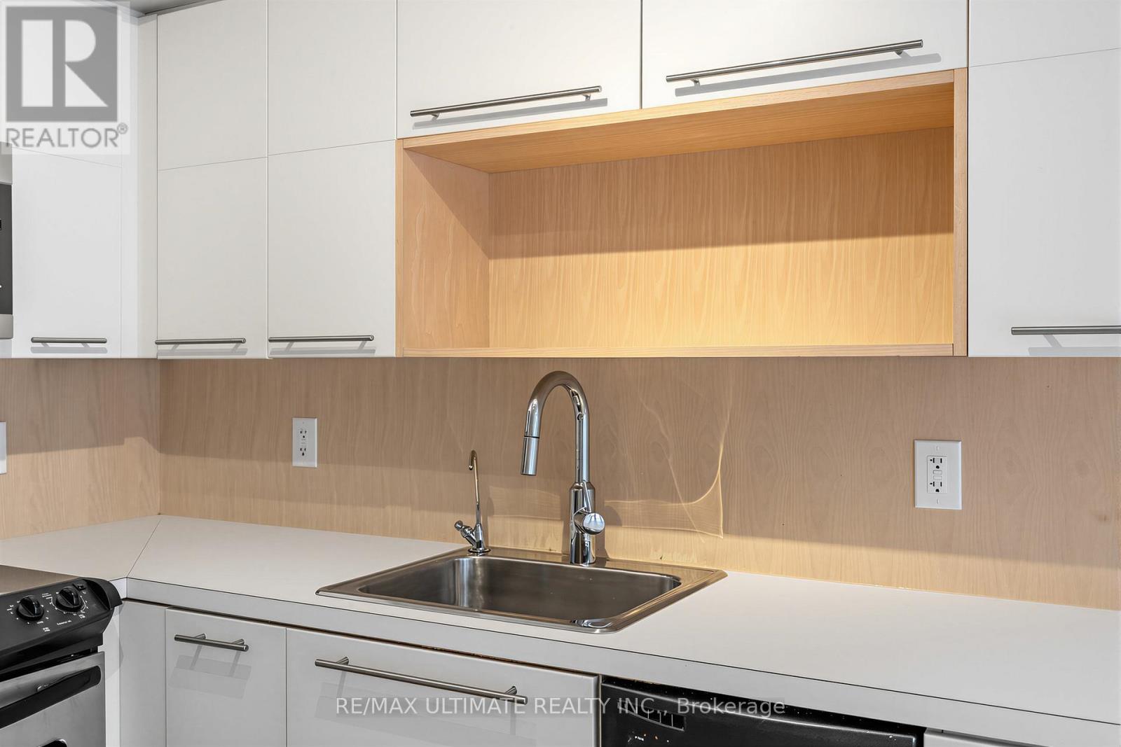 401 - 25 Carlton Street, Toronto, Ontario  M5B 1L4 - Photo 6 - C13142026