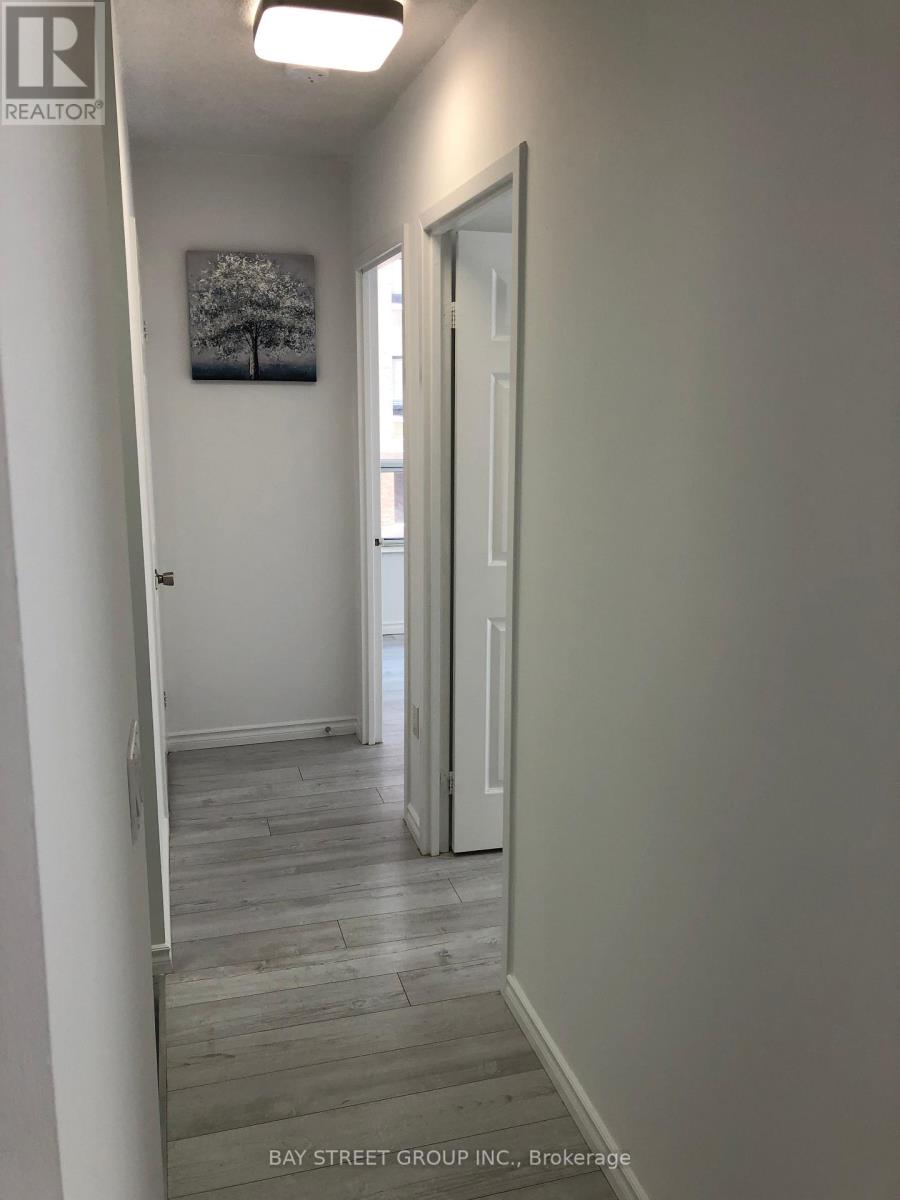 308 - 284 Bloor Street W, Toronto, Ontario  M5S 3B8 - Photo 2 - C13142030