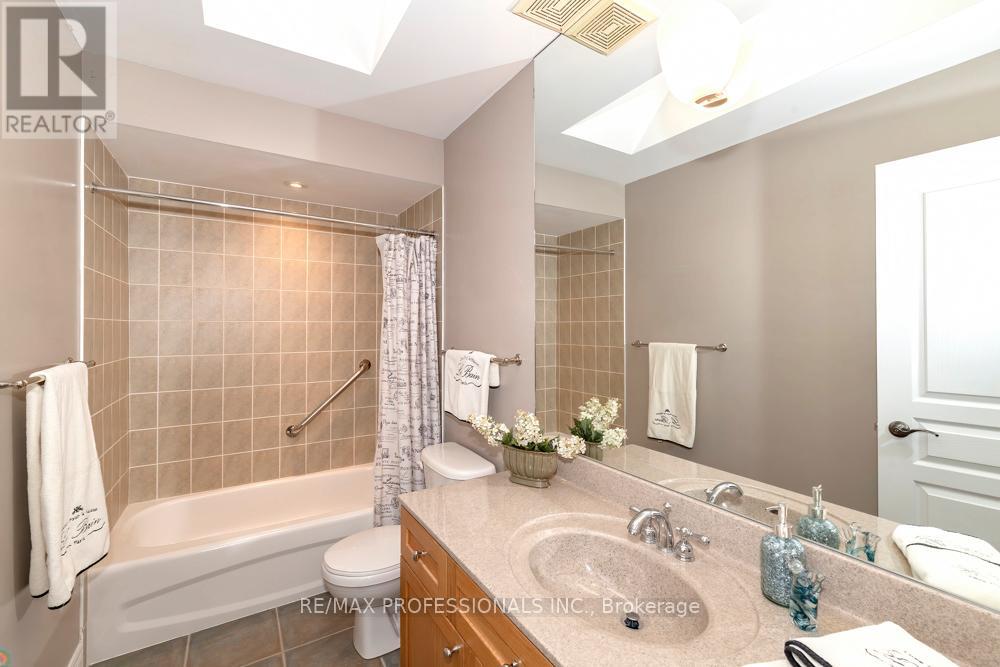 38a Preakness Drive, Toronto, Ontario  M3B 3S1 - Photo 26 - C13142040